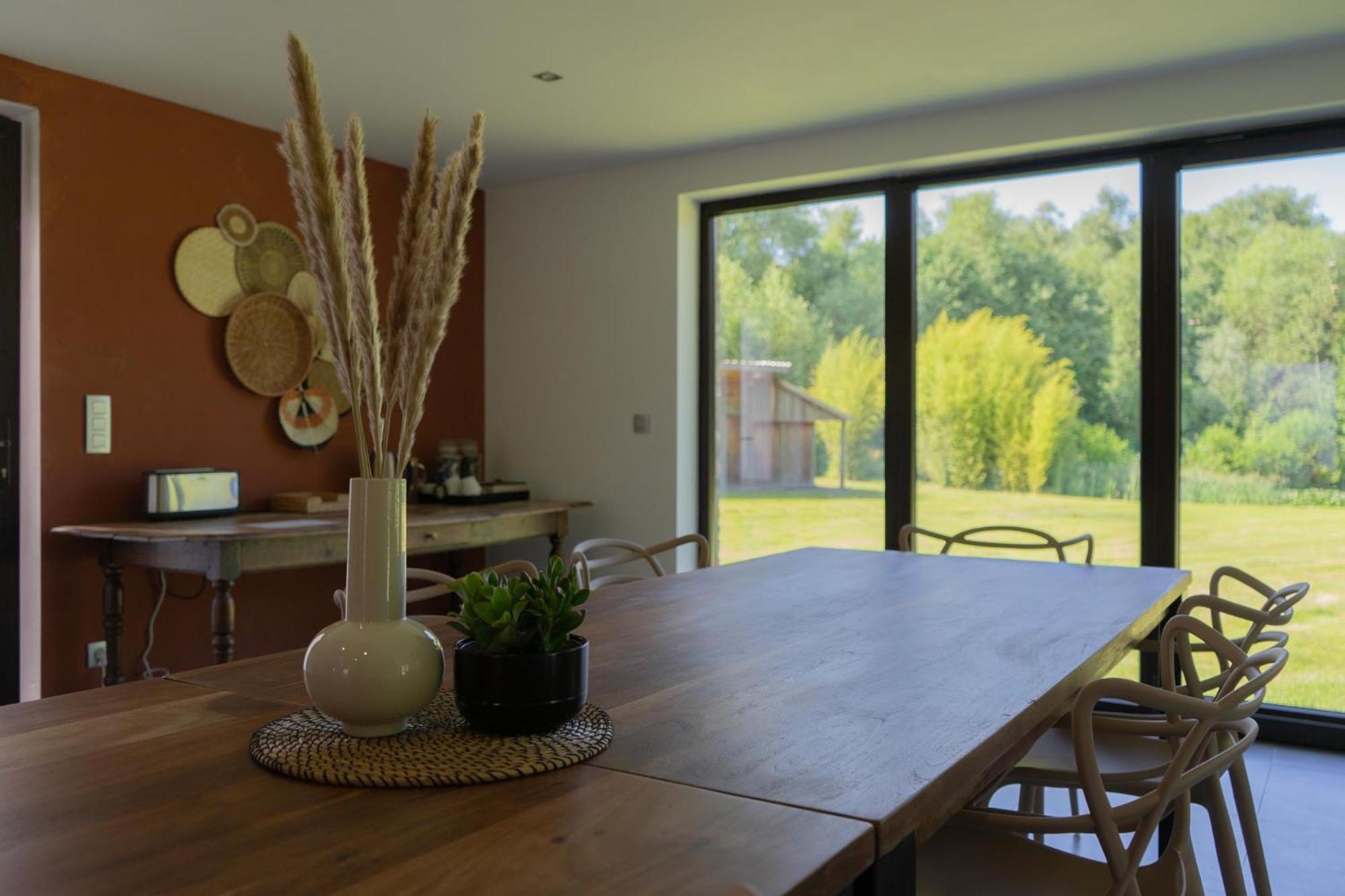 Au Petit Canteleu - Bed & Breakfast Beloeil エクステリア 写真